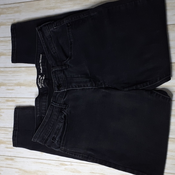 Signature by Levi Strauss Modern Skinny Faded Black Size 10 Short Ankle Length - Picture 2 of 16